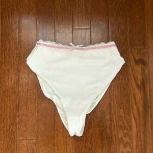 Frankie’s bikini bottoms